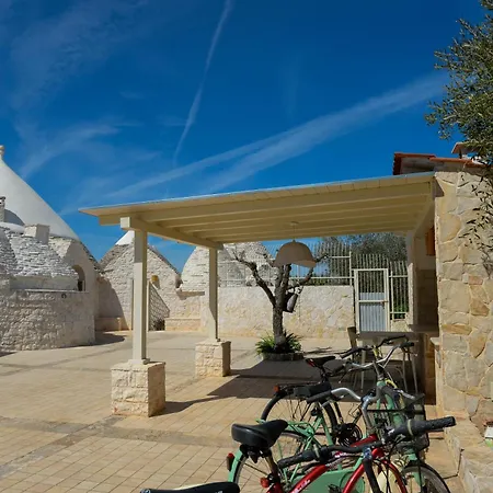 Trulli Lisanna - Exclusive Trulli With Private Pool Apartman *