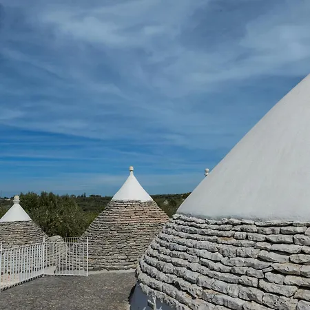 Trulli Lisanna - Luxury Trulli Estate With Pool