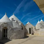Trulli Lisanna - Luxury Trulli Estate With Pool Daire